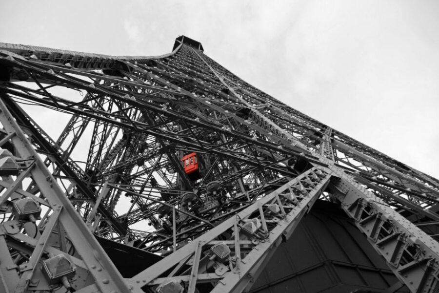 Paris: Access to the Eiffel Tower's 2nd Floor - Why the 2nd Floor is the sweet spot of the Eiffel Tower