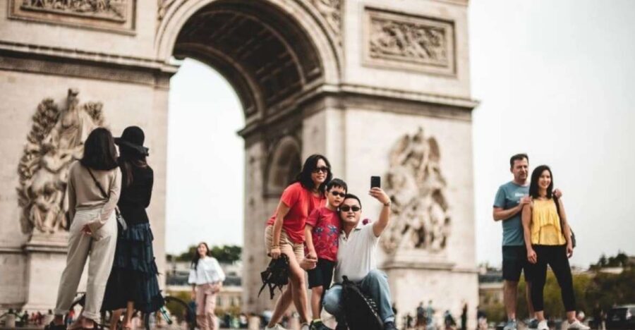 Paris: Arc de Triomphe Entry with Seine Cruise - Planning your day around the Arc’s opening times