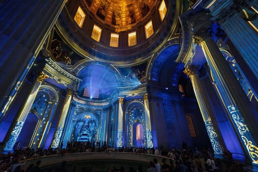 Paris: Aura Invalides Immersive Experience Entry Ticket - Temperature, toilets, and other real-life details people learn the hard way