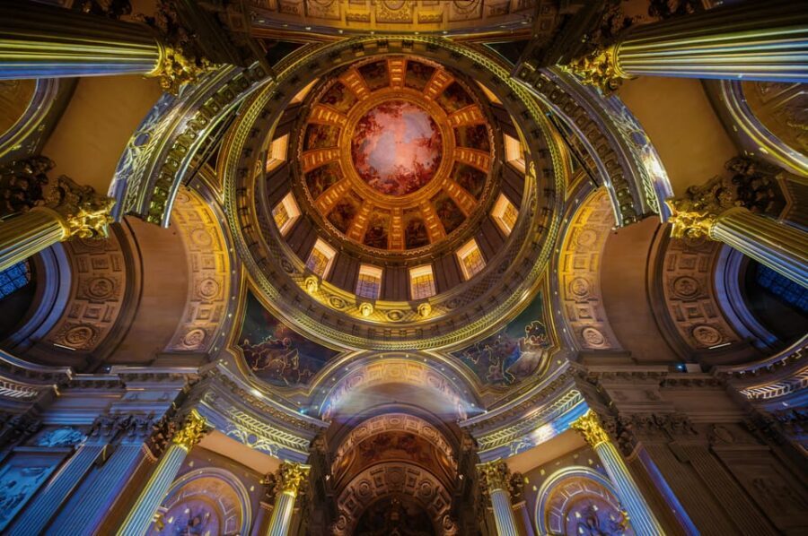 Paris: Aura Invalides Immersive Experience Entry Ticket - Pair it with an earlier visit to Invalides for extra context
