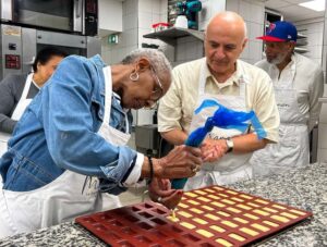 Paris: Baking Insider Experience with a Professional Baker - The 2-Hour Rhythm: A Hands-On Lesson Built Around Techniques