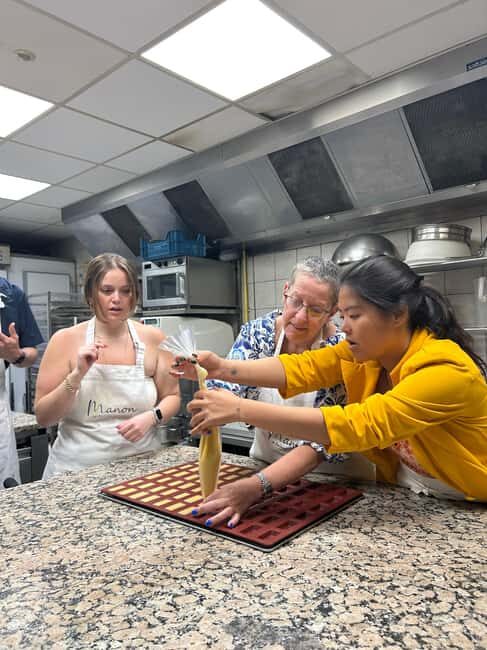 Paris: Baking Insider Experience with a Professional Baker - English-Speaking Guidance and Small-Group Pace