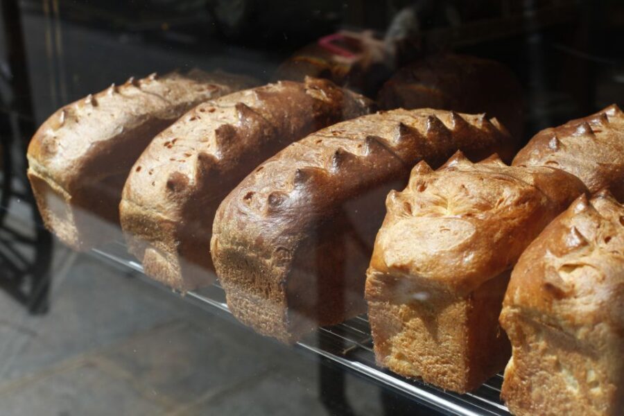 Paris: Behind the Scenes Bakery Tour with Breakfast - Step into Miss Manon at 87 Rue Saint-Antoine