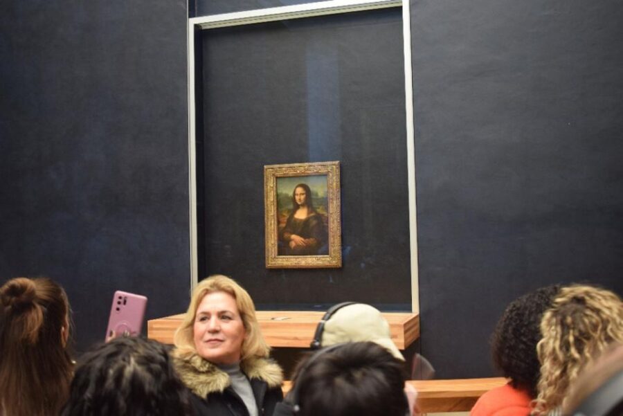 Paris: Best of the Louvre Guided Tour with Pre-booked Ticket - The Venus de Milo stop: why the first big artwork matters
