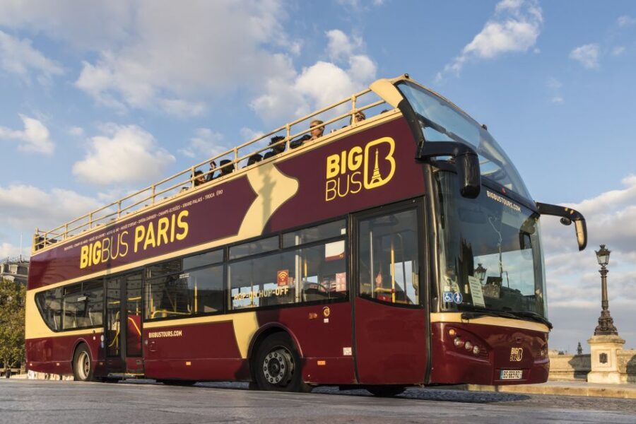 Paris: Big Bus Hop-on Hop-off Tour and Seine River Cruise - The hop-on hop-off route: your practical game plan