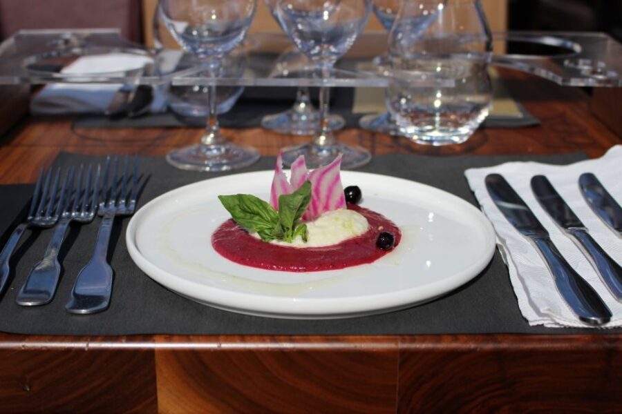 Paris: Bustronome Gourmet Lunch Tour on a Glass-Roof Bus - Price and value: is $66 a good deal?