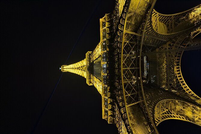 Paris by Night - Eiffel Tower at night: short stop, big payoff, Champagne included