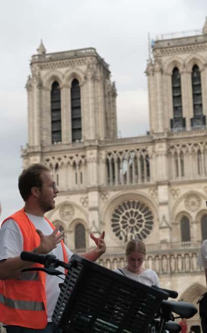 Paris By Night: 3-Hour Guided Bike Tour - Starting Near the Opéra: Where the Ride Begins and Why It Matters