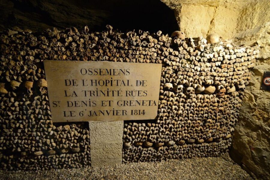 Paris: Catacombs Entry & Seine River Cruise with Audio Guide - Catacombs first: why this underground visit hits harder than you expect