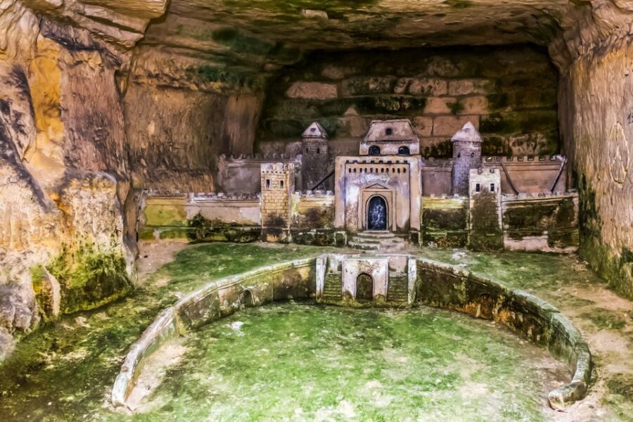 Paris: Catacombs Restricted Access Tour - The first descent: 130 steps, narrow tunnels, and 14°C reality