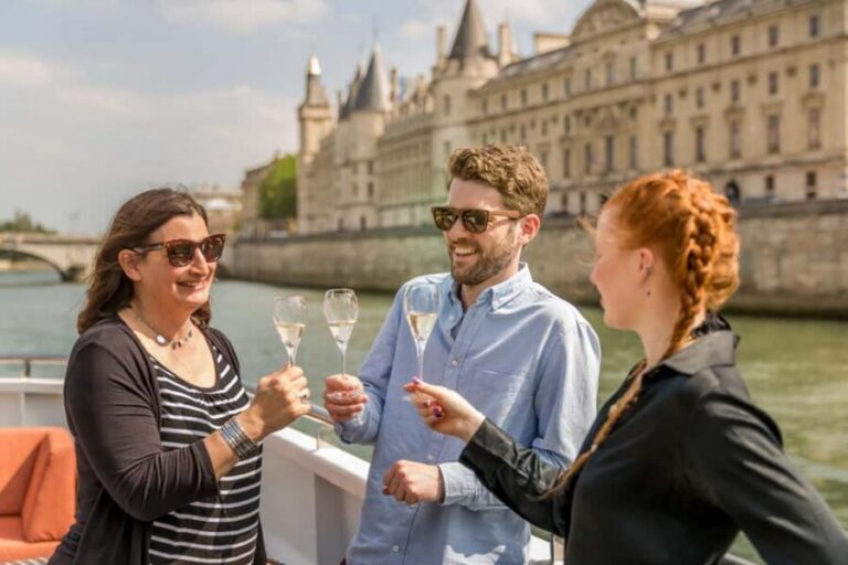 Paris: Champagne Tasting Cruise Departure from Eiffel Tower - Private Salon at the Bow: Comfort and Sightlines