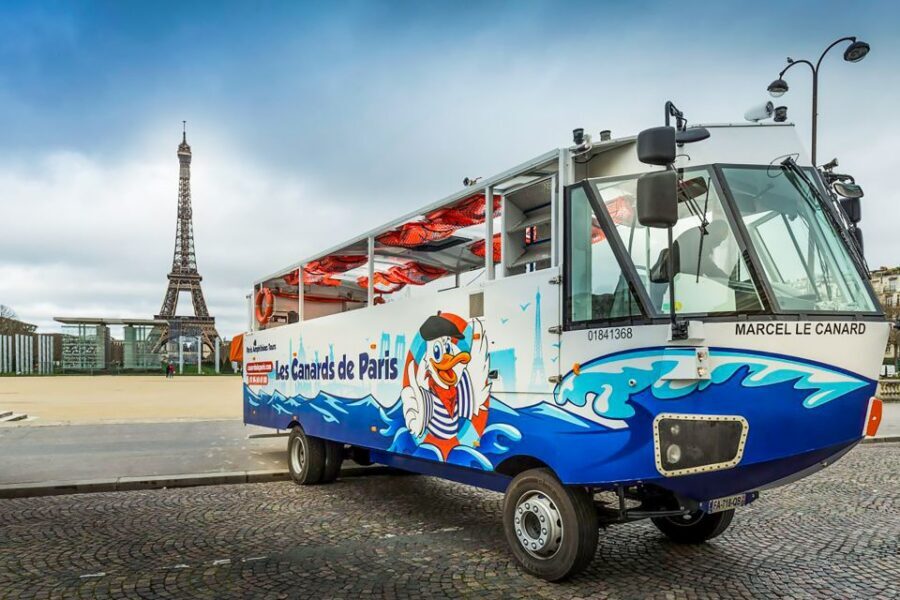 Paris: City and River Seine Tour on an Amphibious Bus - The guide experience: what makes it feel fun, not scripted