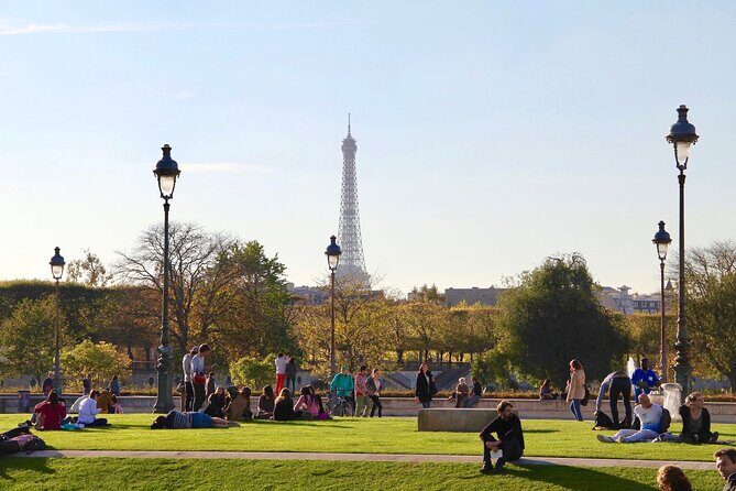 Paris City Center Free Walking Tour (Tip-Based) - Pont Neuf and its unusual stories: what you’d miss without a guide
