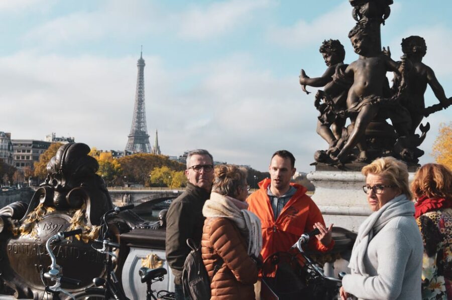 Paris: City Highlights Bike Tour - Meeting at Meyerbeer Opéra: The Exact Place to Find Your Guide