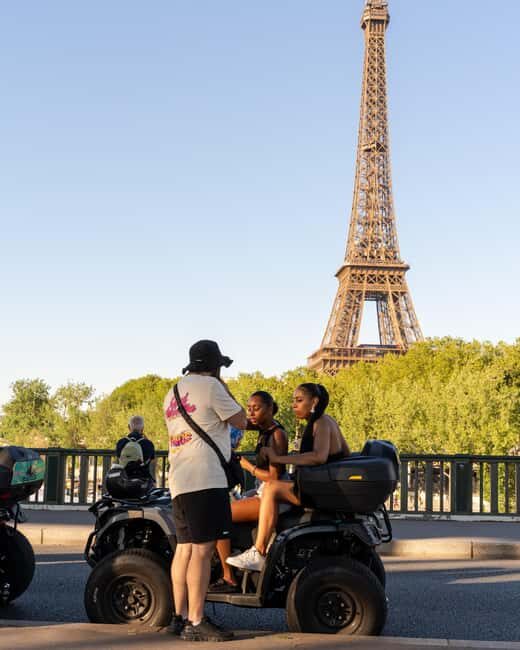 Paris: City Highlights Guided Quad Tour - Guides, Languages, and Photo Help That Actually Matters
