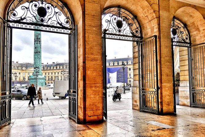 Paris City of Fashion History Private Guided Walking Tour - Stop 4: Rue du Faubourg Saint-Honoré to Place de la Concorde