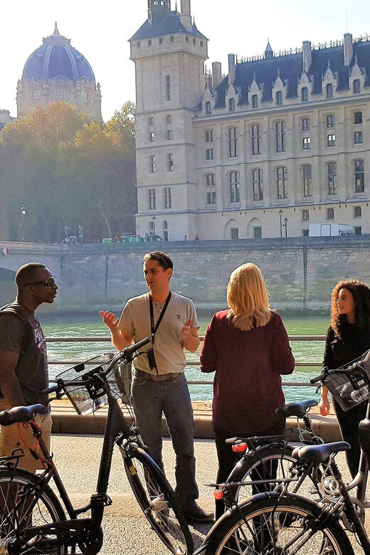 Paris: City Treasures Bike Tour - Along the Seine: car-free riverbanks, love-lock views, and calm cycling