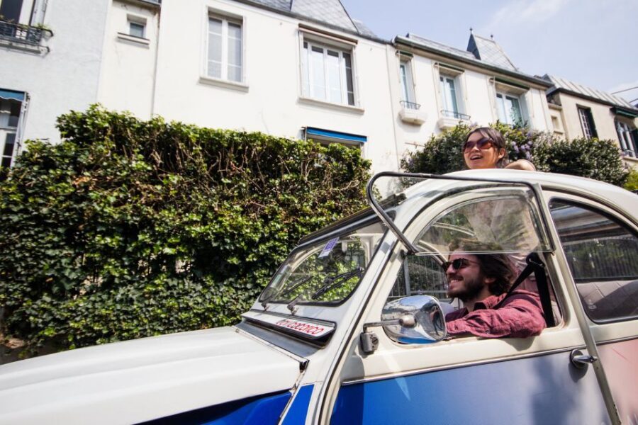 Paris: Classic Sites Tour by Vintage Citroen 2CV - Guides, driving skills, and why the person matters