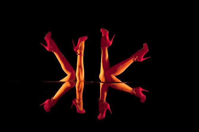 Paris Crazy Horse Cabaret Show - The Totally Crazy show: dancers, singers, and high-impact lighting