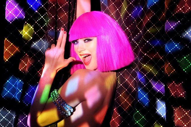 Paris Crazy Horse Cabaret Show - Adults-only, provocative style, and how to judge fit