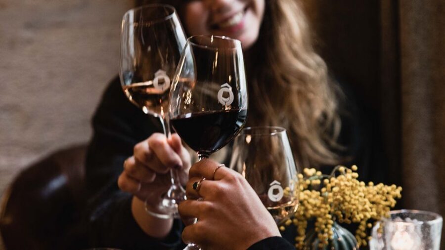 Paris: Dinner with Customized Wine Selection - How the sommelier customizes your wine pairing in about 2 hours