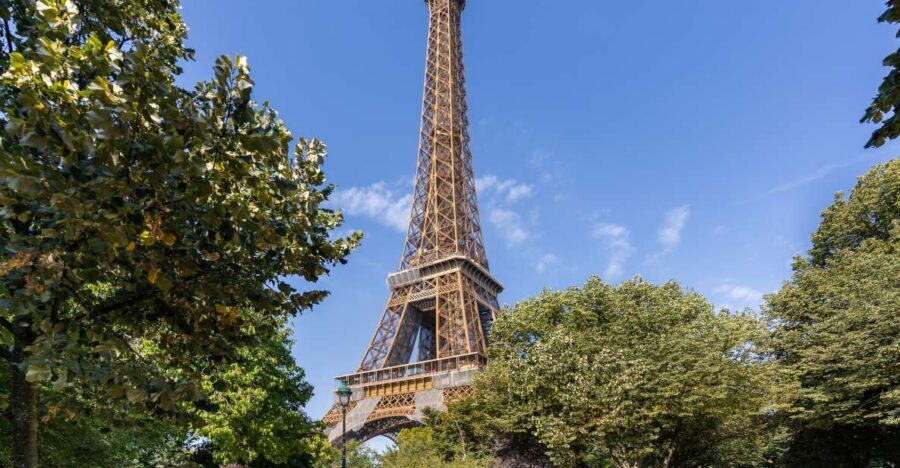 Paris: Eiffel Tower 2nd Floor or Summit Access - What to bring, and what gets left behind