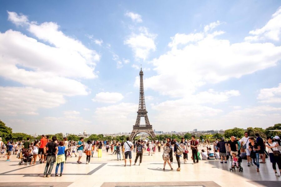 Paris: Eiffel Tower Access by Elevator & Seine River Cruise - The guide’s role: what they do beyond pointing at views