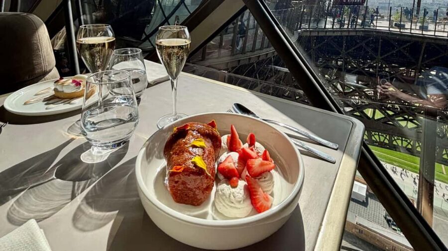 Paris: Eiffel Tower Dining, Gustave Menu at Madame Brasserie - After dinner: making the most of the Eiffel Tower’s first floor