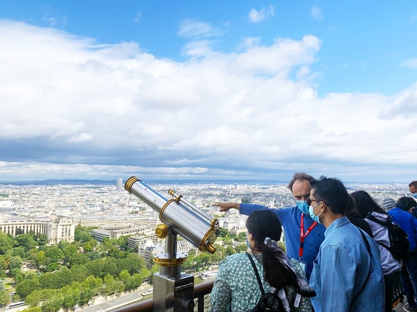 Paris: Eiffel Tower Elevator 2nd Level and Summit Access - Key moments that make this ticket work