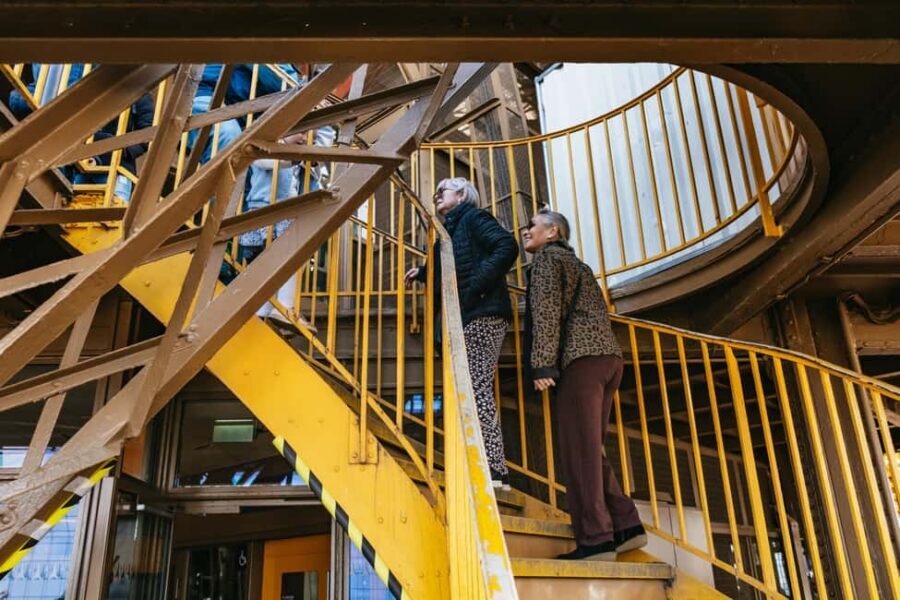 Paris: Eiffel Tower Fully Guided Tour with Summit Option - Summit option: the glass-walled lift to 276 meters