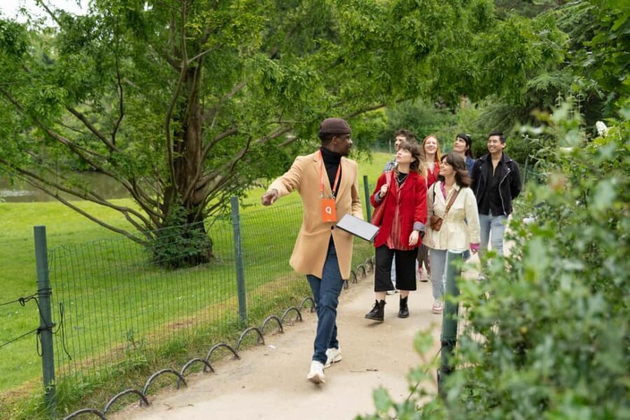 Paris: Eiffel Tower Guided Tour with Summit Access - Timing and tour length: 1.5 hours with realistic expectations