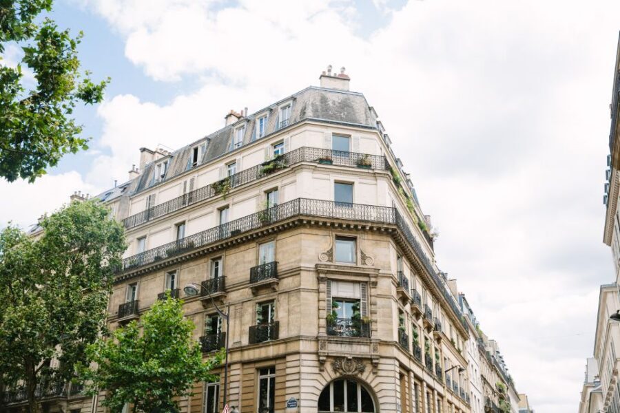 Paris: Emily Inspired Walking Tour - Place Saint-Michel: the band performance moment in the real city