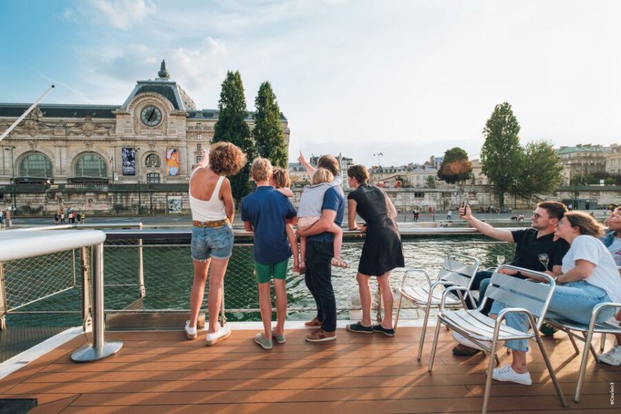 Paris: Family-Friendly River Seine Guided Cruise - Practical Tips: Getting the Best Seats and Audio Experience