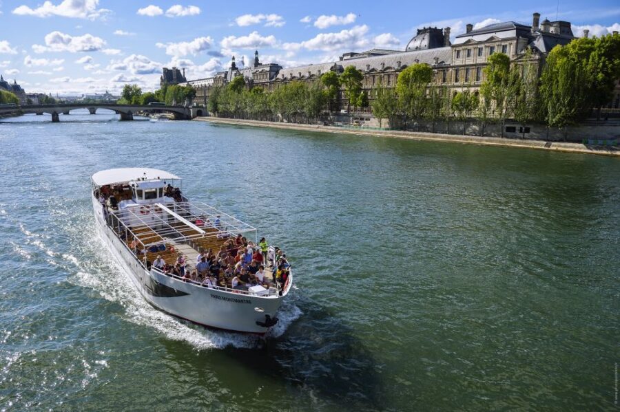 Paris: Family-Friendly River Seine Guided Cruise - Who This Cruise Fits Best