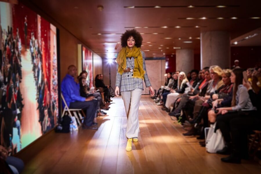 Paris: Fashion Show at Galeries Lafayette Haussmann - Should you book this Galeries Lafayette fashion show?