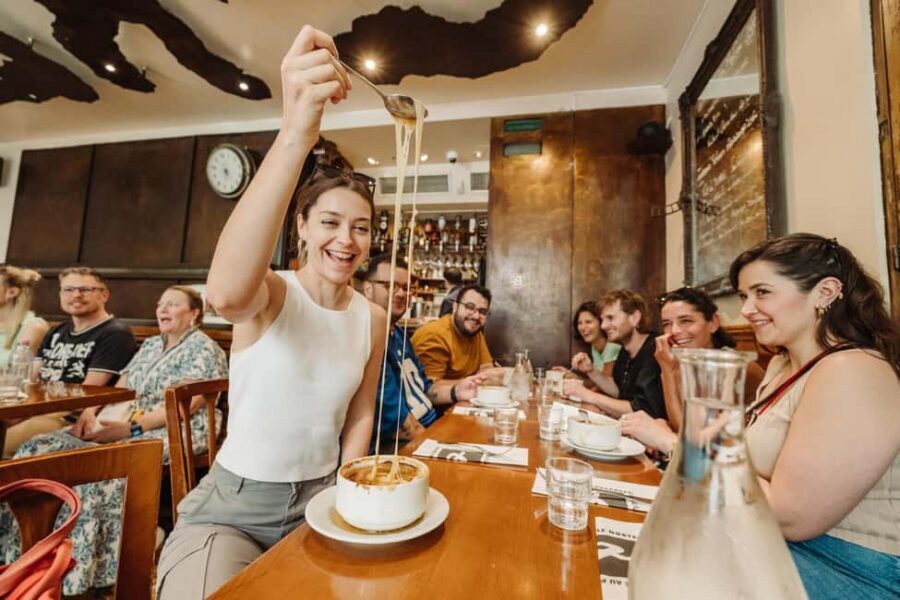 Paris: Food and Wine Tasting Walking Tour in Le Marais - Le Marais on a clock: why 3–3.5 hours works