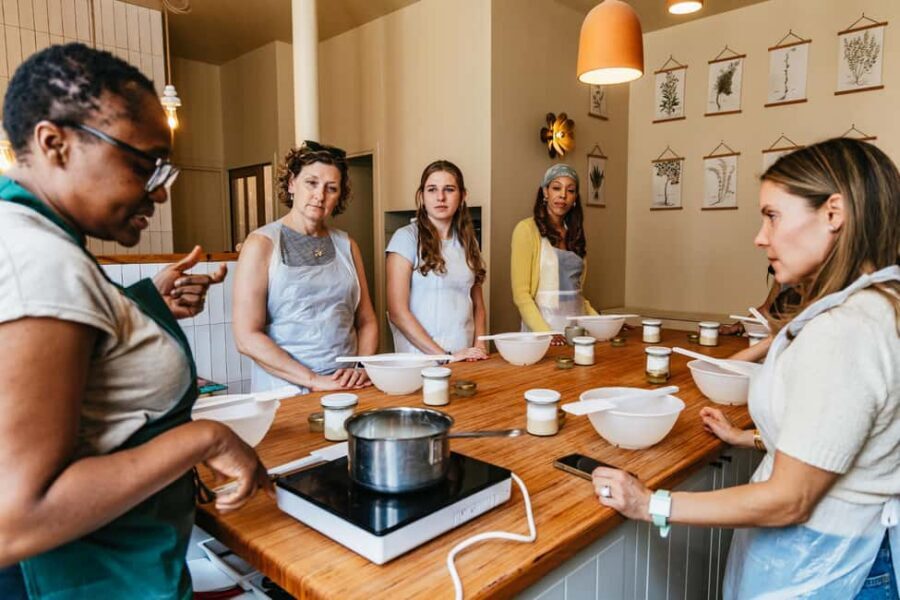Paris: French Macaron Culinary Class with a Chef - Small group size: why limiting it to 6 is a big deal