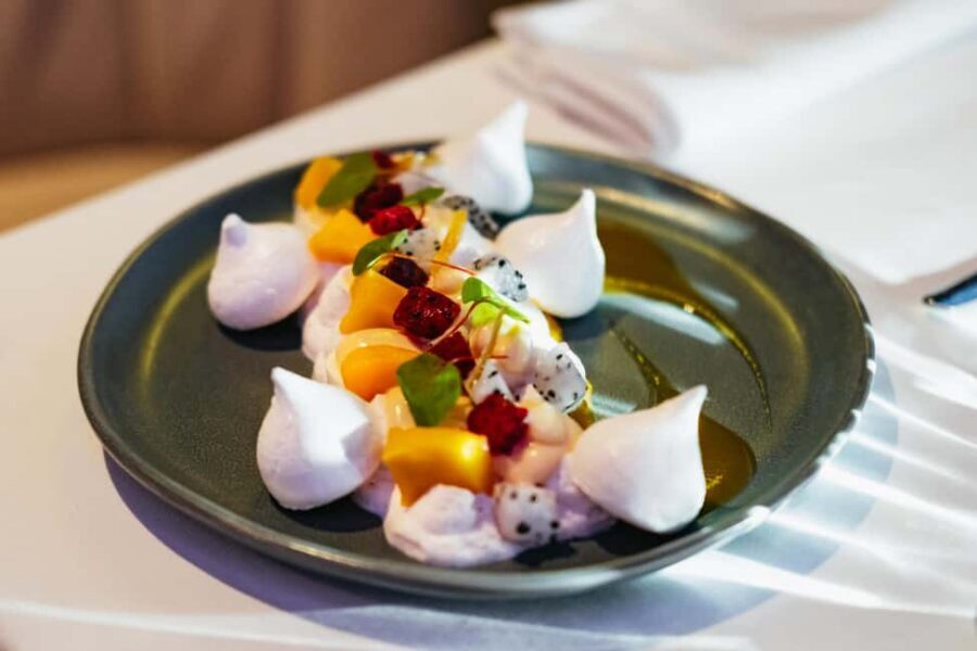 Paris: Gourmet Dinner Cruise on Seine River with Live Music - Should You Book This Seine Dinner Cruise?