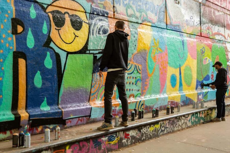 Paris: Graffiti and Street Art Workshop - What You’ll Create in 2 Hours: lettering, effects, and a shared mural