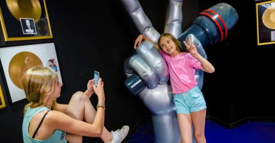 Paris: Grèvin Wax Museum and Seine River Cruise Tickets - How this Grévin + Seine day actually fits together