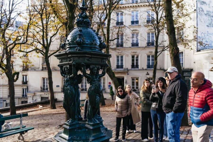 Paris: Hidden Gems of Montmartre with Local Guide - Vineyards, views, and Cabaret Le Lapin Agile