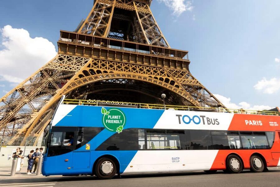 Paris: Hop-on Hop-off Bus Tour & Seine Cruise Bundle Tour - Musée d’Orsay, Concorde, and the Champs-Élysées photo line