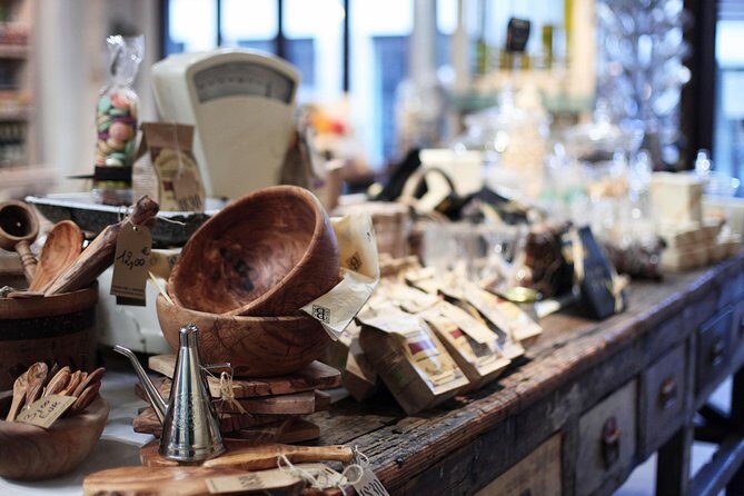 Paris Le Marais District Original Food and Wine Tasting Tour - Guides you might meet: names that show up and what that means for your day