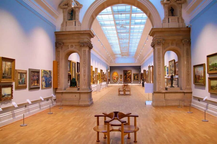Paris: Louvre Museum Entry Ticket and Garden Walking Tour - Stop 5: Louvre museum access—guided intro, then freedom
