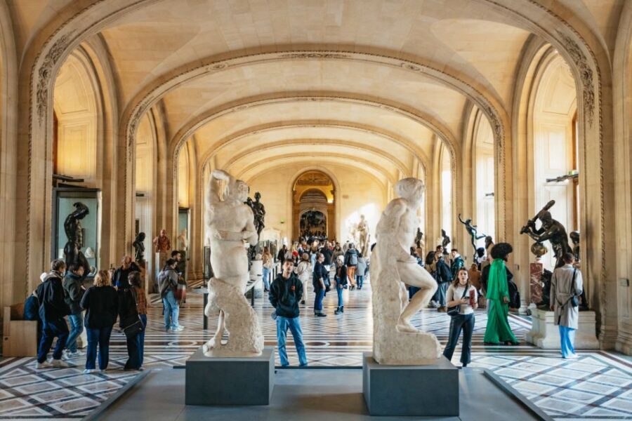Paris: Louvre Museum Entry Ticket With Host and River Cruise - Who this is best for (and who should consider other options)