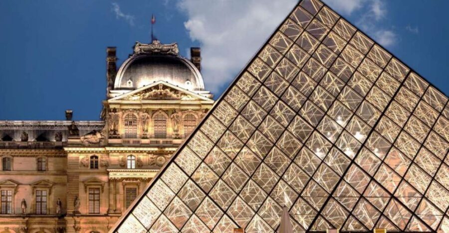 Paris: Louvre Museum Entry Ticket With Host and River Cruise - Meeting your host at Benlux Duty Free Shop on Rue de Rivoli