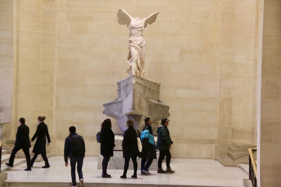 Paris: Louvre Museum Highlights and Mona Lisa Tour - Price and logistics: is $116 worth it for the time you save?
