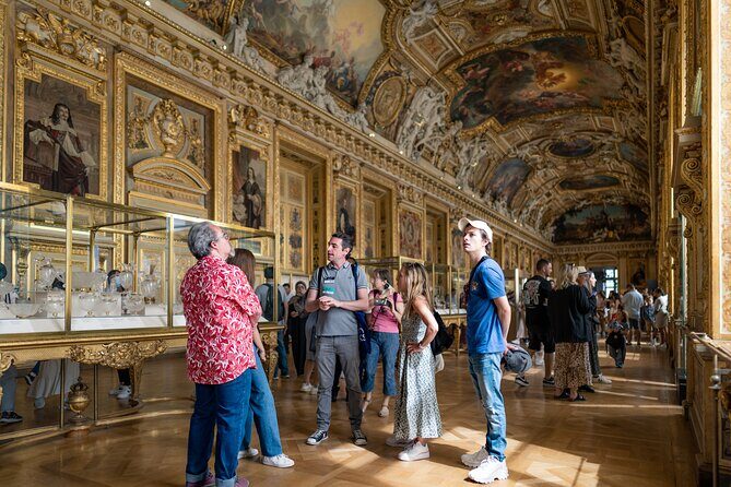 Paris Louvre Museum Must-Sees Guided Tour - Group size, walking, and when to schedule your Louvre time