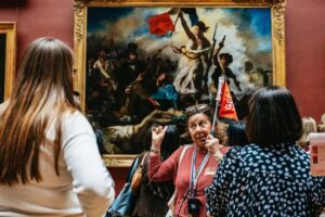 Paris: Louvre Museum Tour Mona Lisa & Iconic Masterpieces - Meet the Guide at Kiosque des Noctambules (Do Not Show Up at the Louvre)