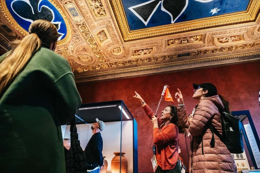Paris: Louvre Museum Tour Mona Lisa & Iconic Masterpieces - Winged Victory of Samothrace: Why Hellenistic Art Feels Like Motion